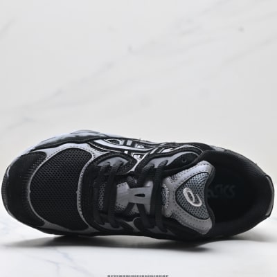 Asics Gel-NYC — 40