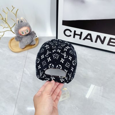 Louis Vuitton Hat — 7
