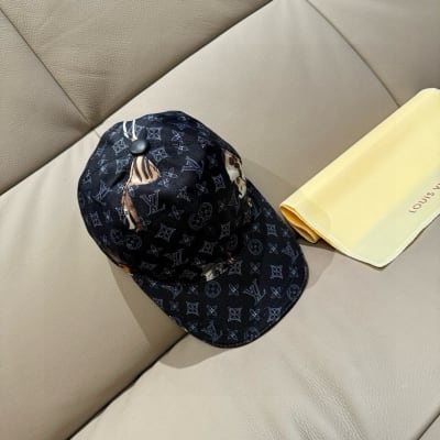Louis Vuitton Hat