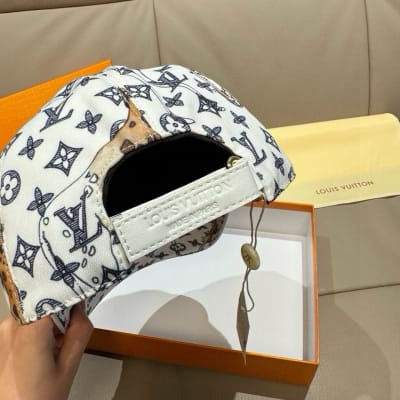 Louis Vuitton Hat — 8