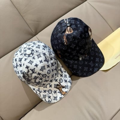 Louis Vuitton Hat — 9