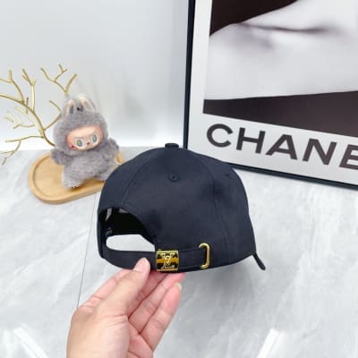 Louis Vuitton Hat — 7