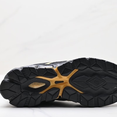 Asics Gel-Quantum 360 VII — 36