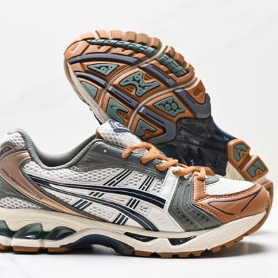 ASICS GEL-KAYANO 14 — 112