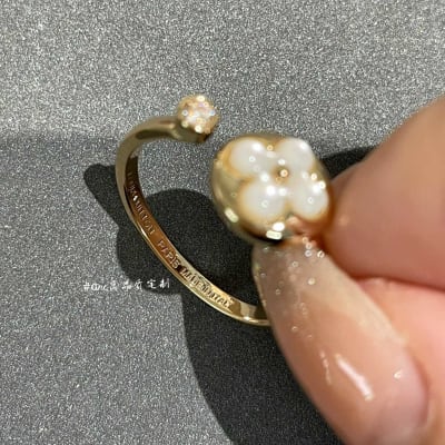 Louis Vuitton Ring — 5
