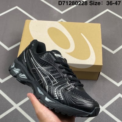 ASICS GEL-KAYANO 14 — 11