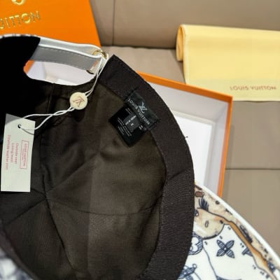 Louis Vuitton Hat — 7