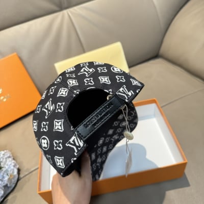 Louis Vuitton Hat — 8