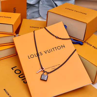 Louis Vuitton Padlock necklace — 3