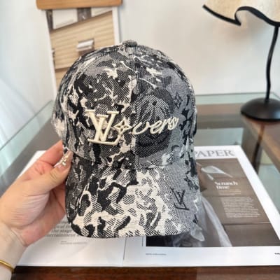 Louis Vuitton Hat — 5