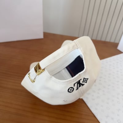 Louis Vuitton Hat — 8
