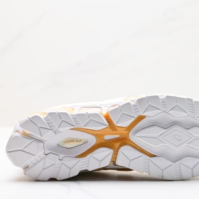 Asics Gel-Quantum 360 VII — 66