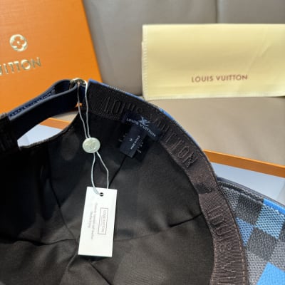 Louis Vuitton Hat — 7
