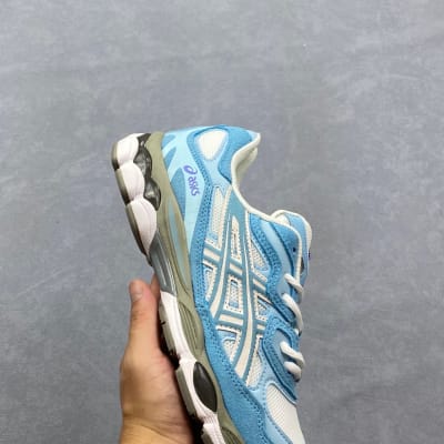 Asics Gel-NYC — 24