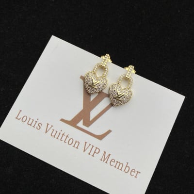 Louis Vuitton heart-shaped lock necklaces and earrings — 7